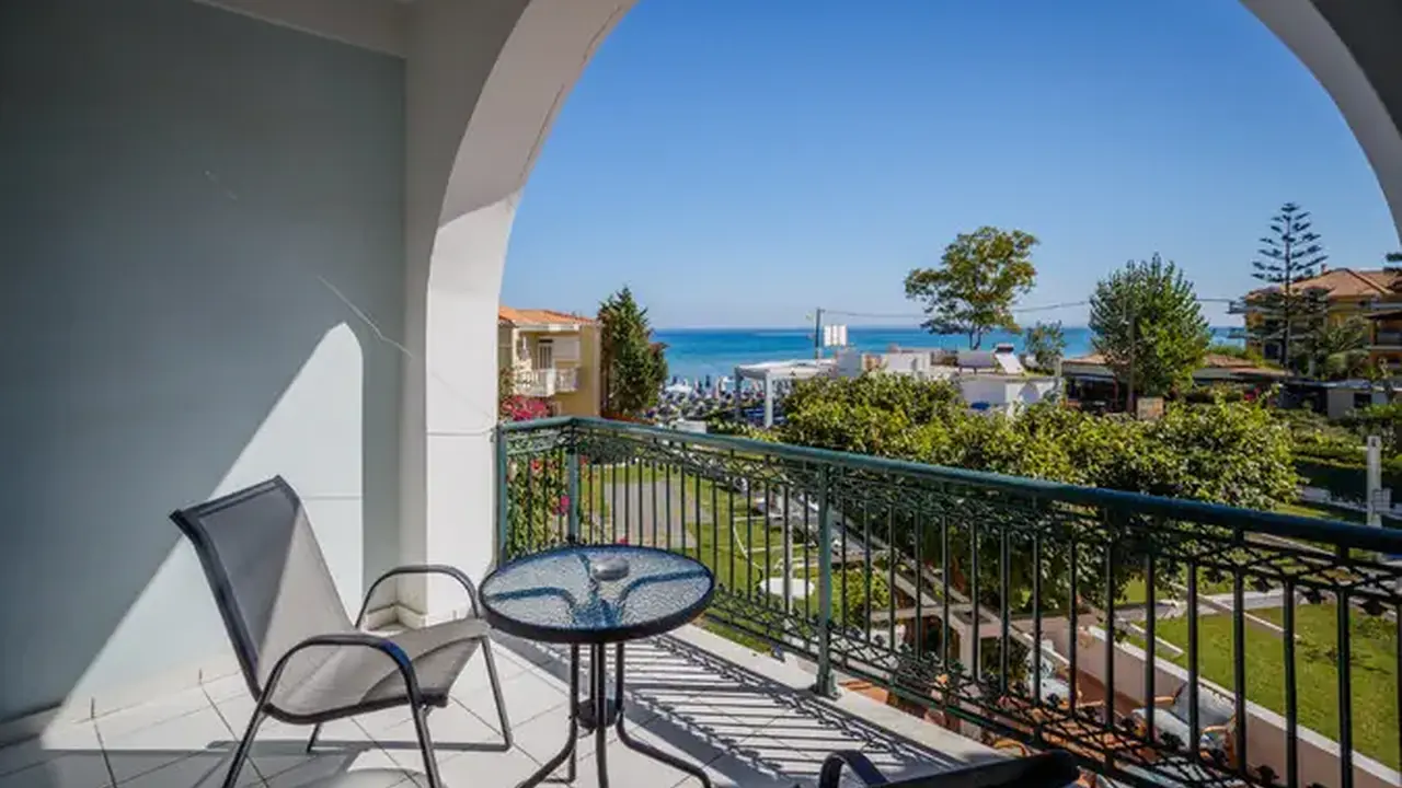 Paradise Hotel