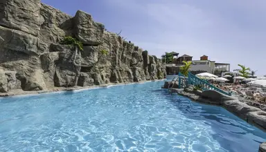 Paradise Park Fun Lifestyle