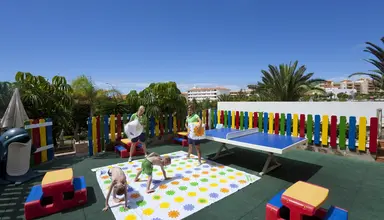 Paradise Park Fun Lifestyle