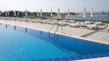 Paradiso Apartments
