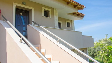 Paradisos Apartments