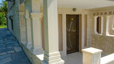 Paradisos Apartments