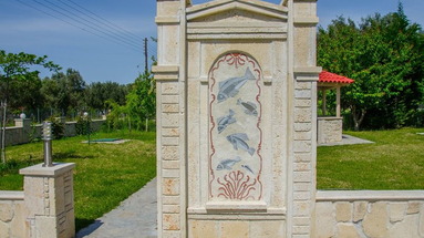 Paradisos Apartments