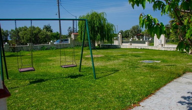Paradisos Apartments
