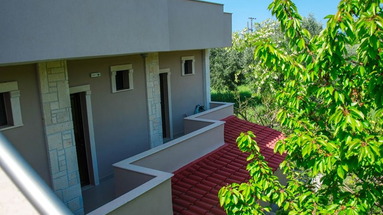Paradisos Apartments