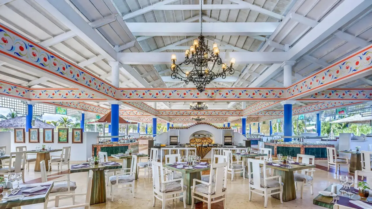 Paradisus Rio de Oro Resort & Spa