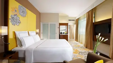 Paradox Singapore Merchant Court
