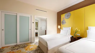 Paradox Singapore Merchant Court