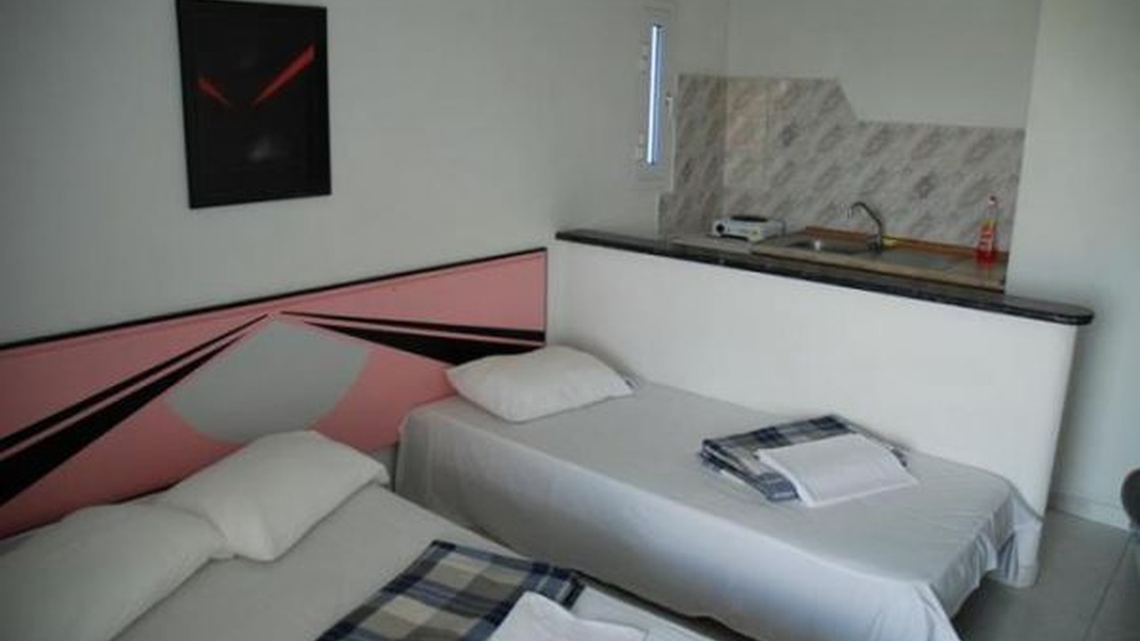 Paralia Apartments
