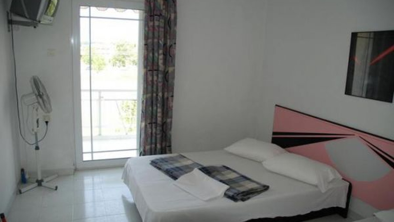 Paralia Apartments