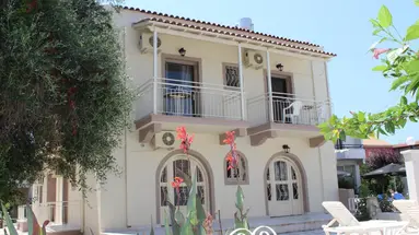 Paralia Studios