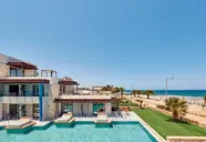 Paralos Kosta Alimia 