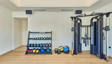 Paralos Kosta Alimia