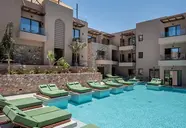 Paralos Venus Suites 