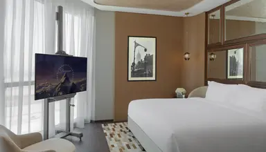 Paramount Dubai
