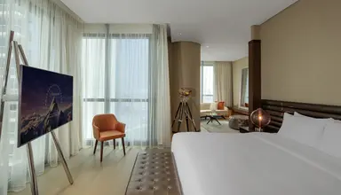 Paramount Dubai