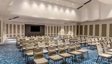 Paramount Dubai