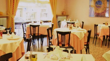 Paris (Encamp)