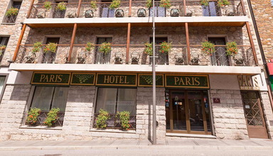 Paris (Encamp)