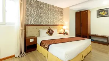 Paris (Nha Trang)