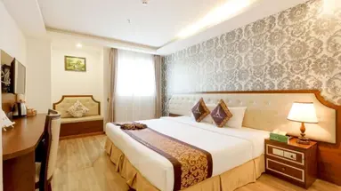 Paris (Nha Trang)