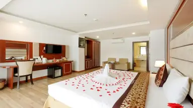 Paris (Nha Trang)
