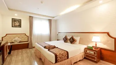 Paris (Nha Trang)