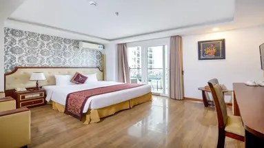 Paris (Nha Trang)