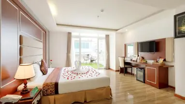 Paris (Nha Trang)