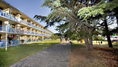 Park Continental 2