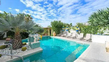 Park La Villa Resort