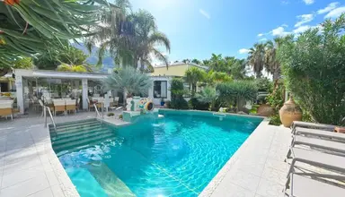 Park La Villa Resort