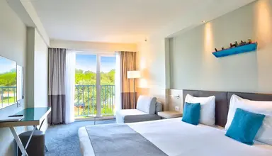 Park Plaza Belvedere