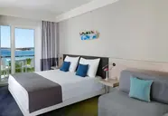 Park Plaza Belvedere