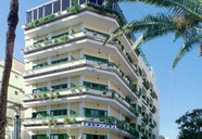 Park Plaza & Tropical