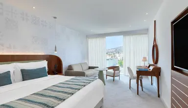 Parklane a Luxury Collection Resort & Spa