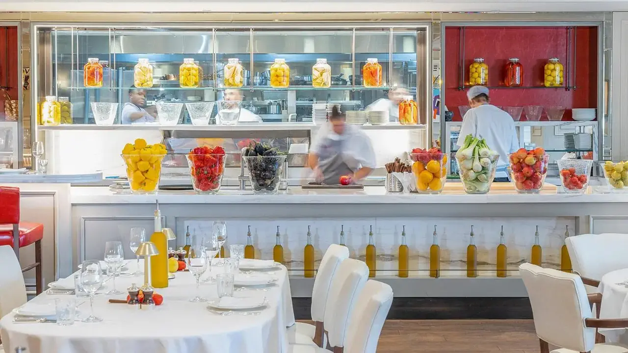 Parklane a Luxury Collection Resort & Spa