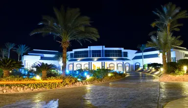 Parrotel Beach Resort