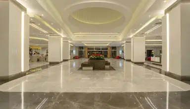 Parrotel Beach Resort