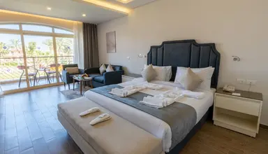 Parrotel Beach Resort