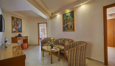 Parrotel Beach Resort