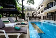 Patong Lodge (Phuket)