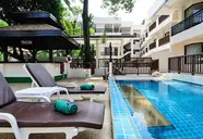 Patong Lodge (Phuket)