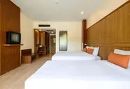 Patong Lodge (Phuket)