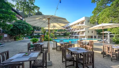 Patong Lodge (Phuket)