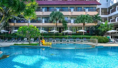 Patong Lodge (Phuket)