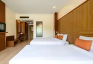 Patong Lodge (Phuket)