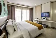 Pattaya Discovery Beach