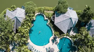 Peace Laguna Resort