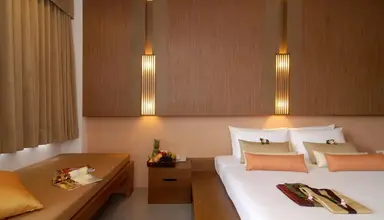 Peach Blossom Resort